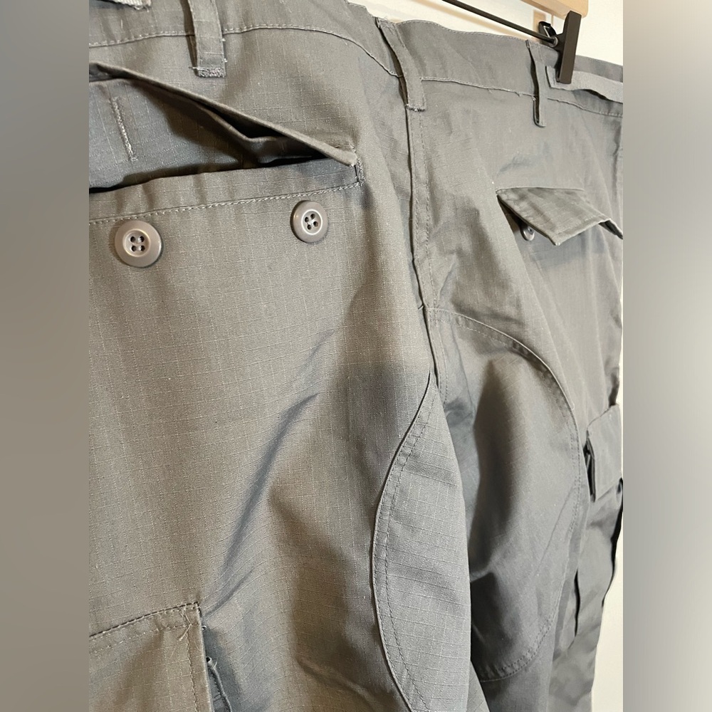 NWT Mission Made Tactical Pants Mens Size XL Regular Wolf Gray Hiking Combat - Picture 9 of 13
